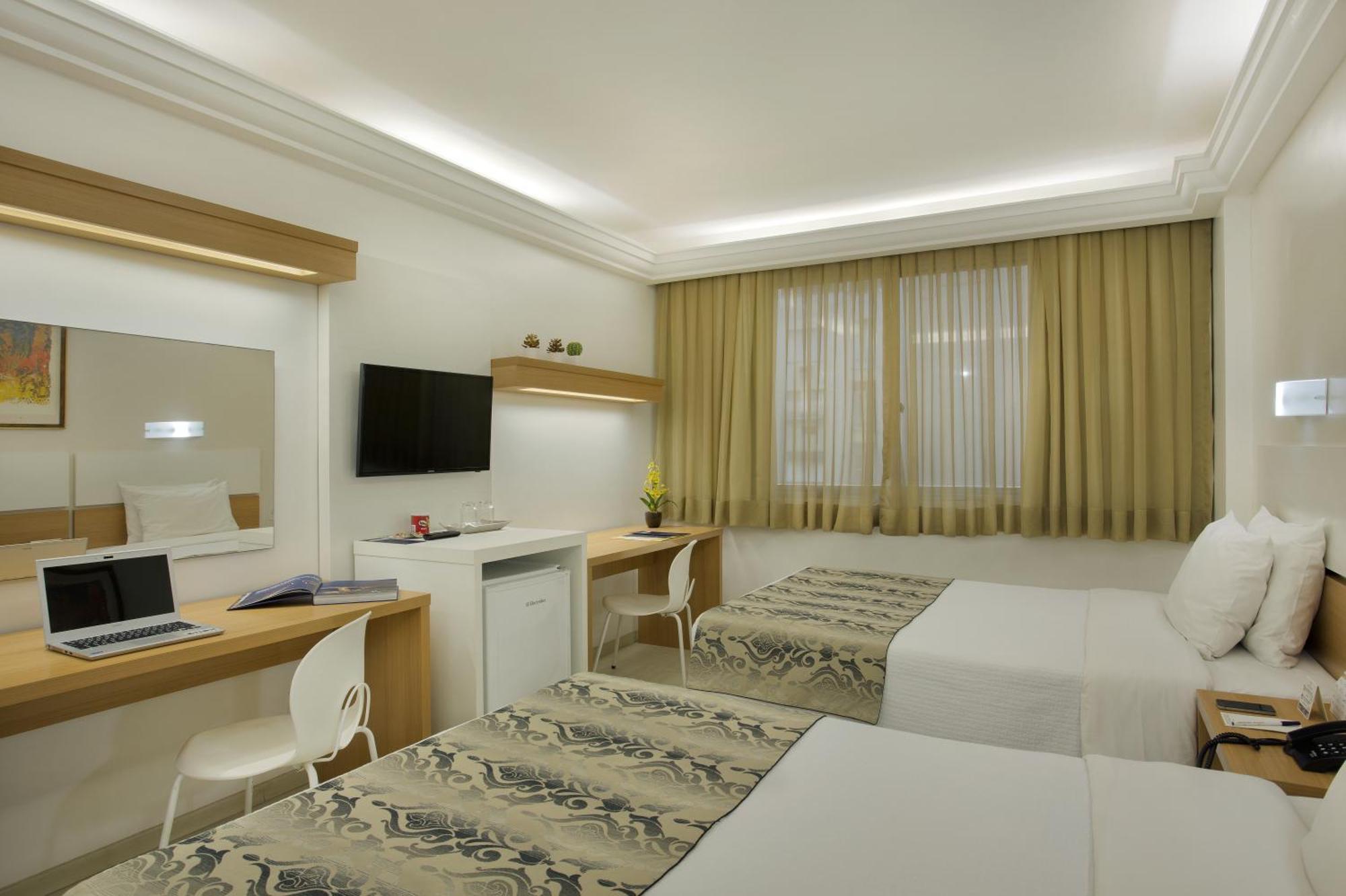 Superior Twin Room,698913030:JPEG
